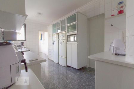 Apartamento à venda com 165m², 3 quartos e 4 vagasCozinha