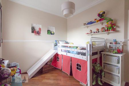 Apartamento à venda com 165m², 3 quartos e 4 vagasQuarto 2