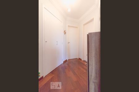 Apartamento à venda com 165m², 3 quartos e 4 vagasCorredor