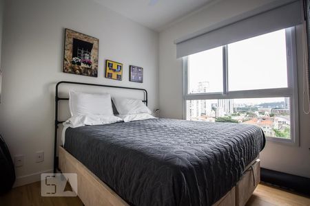 Quarto de kitnet/studio à venda com 1 quarto, 34m² em Pinheiros, São Paulo
