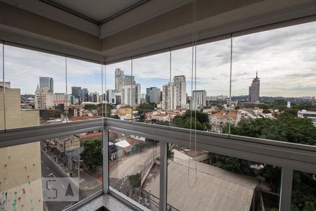 Varanda vista de kitnet/studio à venda com 1 quarto, 34m² em Pinheiros, São Paulo