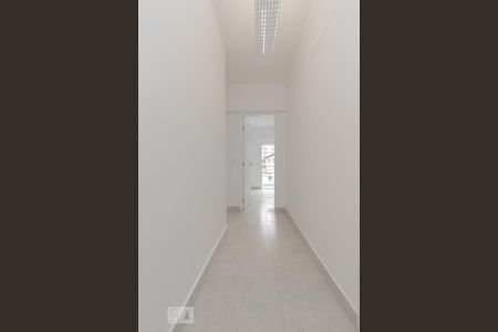 Corredor de apartamento para alugar com 3 quartos, 72m² em Centro, Osasco