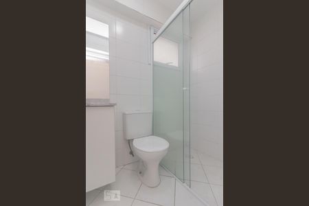 Banheiro de apartamento para alugar com 3 quartos, 72m² em Centro, Osasco