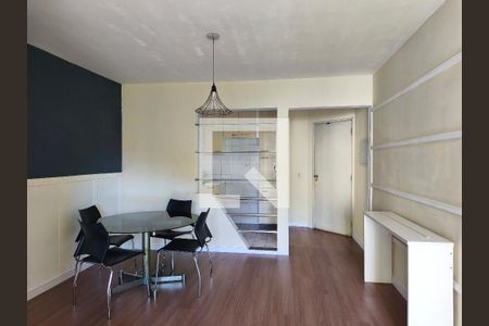 Sala de apartamento para alugar com 3 quartos, 67m² em Cambuci, São Paulo