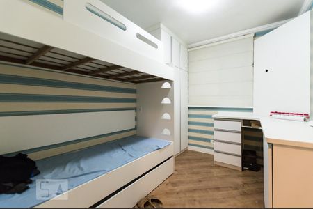 Quarto de apartamento para alugar com 3 quartos, 64m² em Continental, Osasco