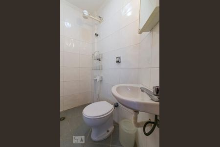 Apartamento à venda com 147m², 3 quartos e 2 vagasBanheiro de serviço 