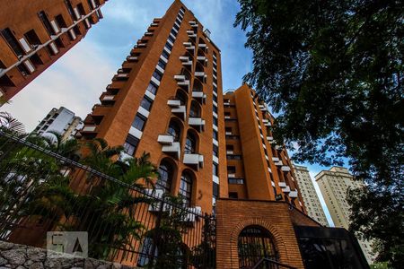 Apartamento à venda com 147m², 3 quartos e 2 vagasFachada 