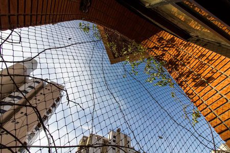 Apartamento à venda com 147m², 3 quartos e 2 vagasDetalhe da altura da varanda 