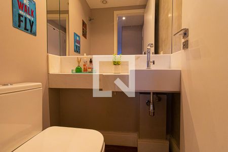 Lavabo de apartamento para alugar com 2 quartos, 67m² em Cerqueira César, São Paulo