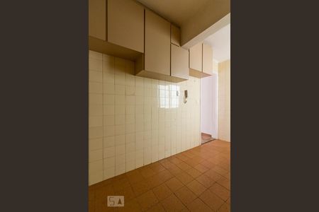 Apartamento à venda com 75m², 2 quartos e 1 vagaCozinha 
