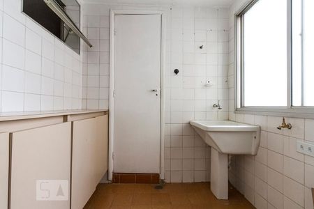 Apartamento à venda com 75m², 2 quartos e 1 vagaArea de serviço 