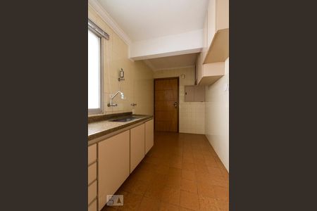 Apartamento à venda com 75m², 2 quartos e 1 vagaCozinha 