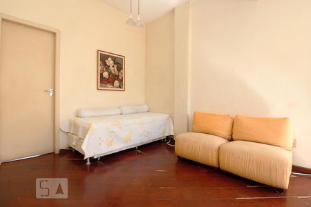 Apartamento à venda com 80m², 1 quarto e sem vagaSala.