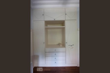 Apartamento à venda com 227m², 4 quartos e 4 vagasarmário suite 1