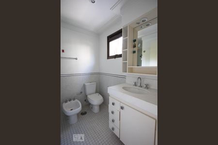 Apartamento à venda com 227m², 4 quartos e 4 vagassuite 1