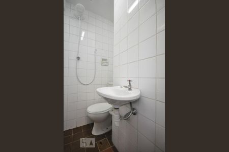 Apartamento para alugar com 73m², 3 quartos e 2 vagasBanheiro de serviço