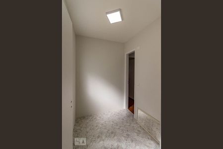 Apartamento à venda com 80m², 2 quartos e 1 vaga Apartamento à venda com 80m², 2 quartos e 1 vagaQuarto de Serviço