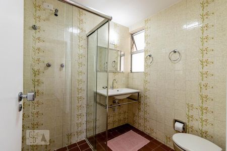 Apartamento à venda com 80m², 2 quartos e 1 vaga Apartamento à venda com 80m², 2 quartos e 1 vagaBanheiro
