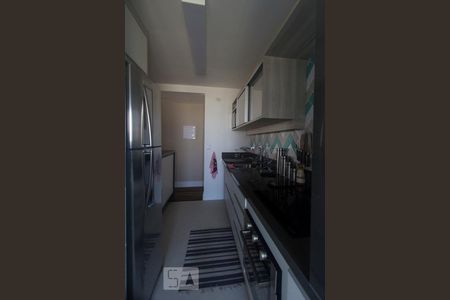 Apartamento à venda com 87m², 2 quartos e 2 vagasCOZINHA