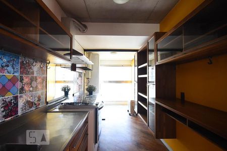 Apartamento à venda com 70m², 2 quartos e 2 vagas Apartamento à venda com 70m², 2 quartos e 2 vagasCozinha