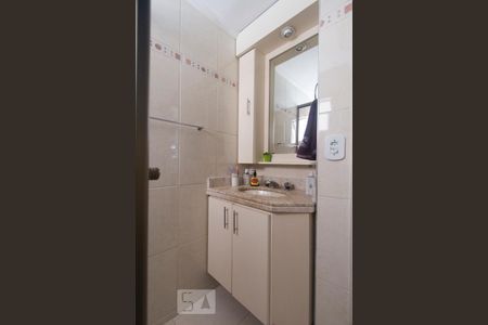 BANHEIRO SOCIAL de apartamento à venda com 3 quartos, 100m² em Vila Mascote, São Paulo