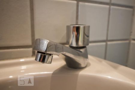 Apartamento para alugar com 56m², 1 quarto e 2 vagasLavabo detalhe