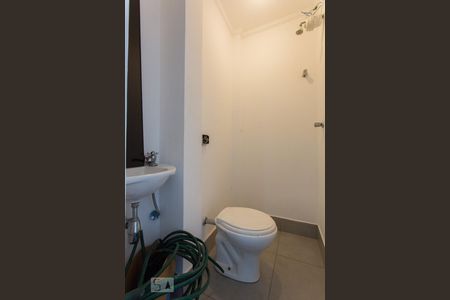Apartamento para alugar com 217m², 3 quartos e 1 vagaBanheiro de serviço