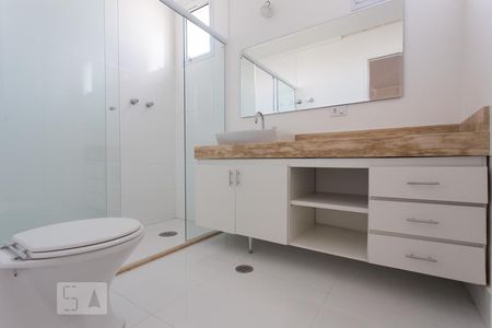 Apartamento para alugar com 217m², 3 quartos e 1 vagaBanheiro Suíte