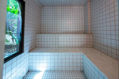 Apartamento à venda com 317m², 4 quartos e 3 vagas Apartamento à venda com 317m², 4 quartos e 3 vagasÁrea comum - Sauna