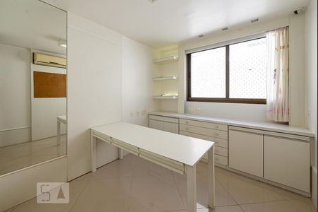 Quarto 1 de apartamento à venda com 4 quartos, 317m² em Lagoa, Rio de Janeiro