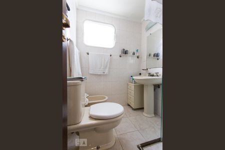 Banheiro de apartamento para alugar com 3 quartos, 103m² em Jardim Paulista, São Paulo