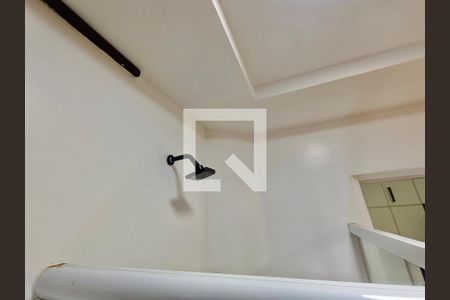 Apartamento à venda com 93m², 2 quartos e sem vaga Apartamento à venda com 93m², 2 quartos e sem vagaBanheiro social