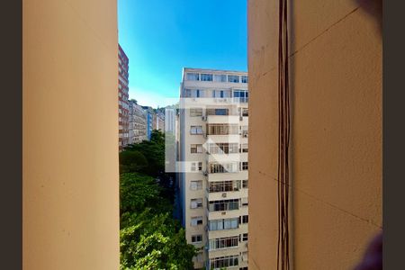 Apartamento à venda com 93m², 2 quartos e sem vaga Apartamento à venda com 93m², 2 quartos e sem vagaVista da Varanda