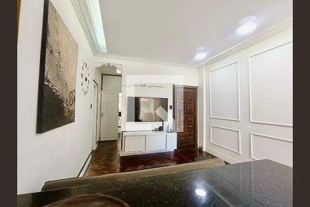 Apartamento à venda com 93m², 2 quartos e sem vaga Apartamento à venda com 93m², 2 quartos e sem vagaSala