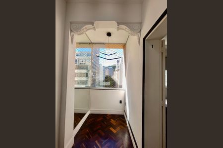 Apartamento à venda com 93m², 2 quartos e sem vaga Apartamento à venda com 93m², 2 quartos e sem vagaSala