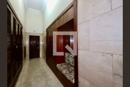 Apartamento à venda com 93m², 2 quartos e sem vaga Apartamento à venda com 93m², 2 quartos e sem vagaPortaria