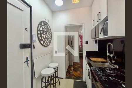 Apartamento à venda com 93m², 2 quartos e sem vaga Apartamento à venda com 93m², 2 quartos e sem vagaCozinha