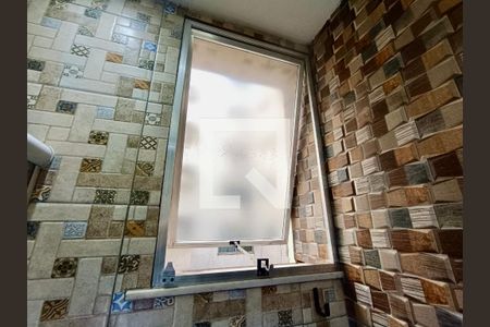 Apartamento à venda com 93m², 2 quartos e sem vaga Apartamento à venda com 93m², 2 quartos e sem vagaBanheiro suite