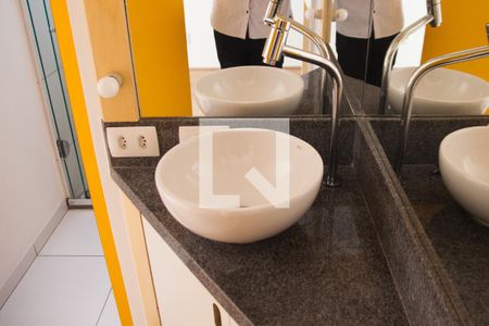 Apartamento à venda com 41m², 1 quarto e 1 vagaBanheiro - Torneira