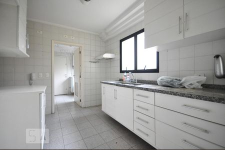 Apartamento à venda com 158m², 2 quartos e 3 vagasCozinha