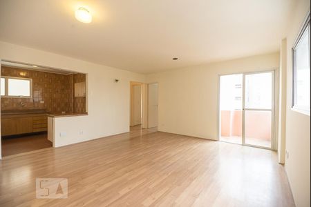 Apartamento para alugar com 70m², 2 quartos e 1 vagaSala