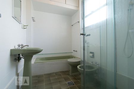 Apartamento à venda com 280m², 4 quartos e 3 vagasBanheiro 