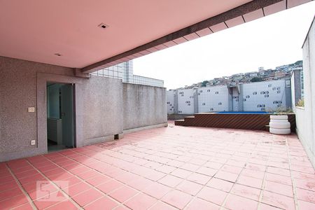 Apartamento à venda com 280m², 4 quartos e 3 vagasÁrea privativa