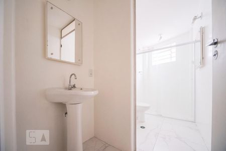 Banheiro de apartamento para alugar com 2 quartos, 85m² em Itaim Bibi, São Paulo