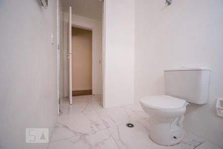 Banheiro de apartamento para alugar com 2 quartos, 85m² em Itaim Bibi, São Paulo