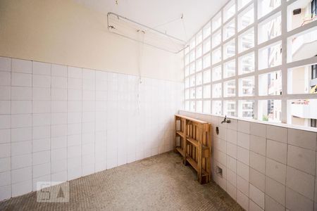 Apartamento para alugar com 85m², 2 quartos e 1 vagaÁrea de Serviço