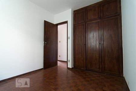 Apartamento à venda com 288m², 4 quartos e 2 vagasQuarto