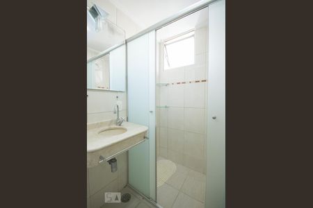 Banheiro de apartamento para alugar com 2 quartos, 65m² em Cidade Monções, São Paulo