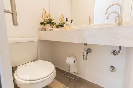 Apartamento para alugar com 147m², 3 quartos e 3 vagasLavabo