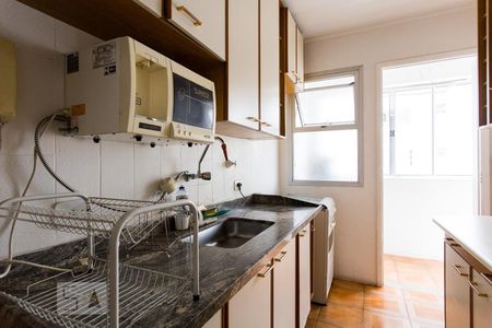 Apartamento à venda com 65m², 2 quartos e 1 vagaCozinha